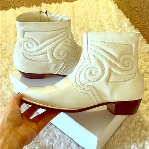 Vintage white leather booties